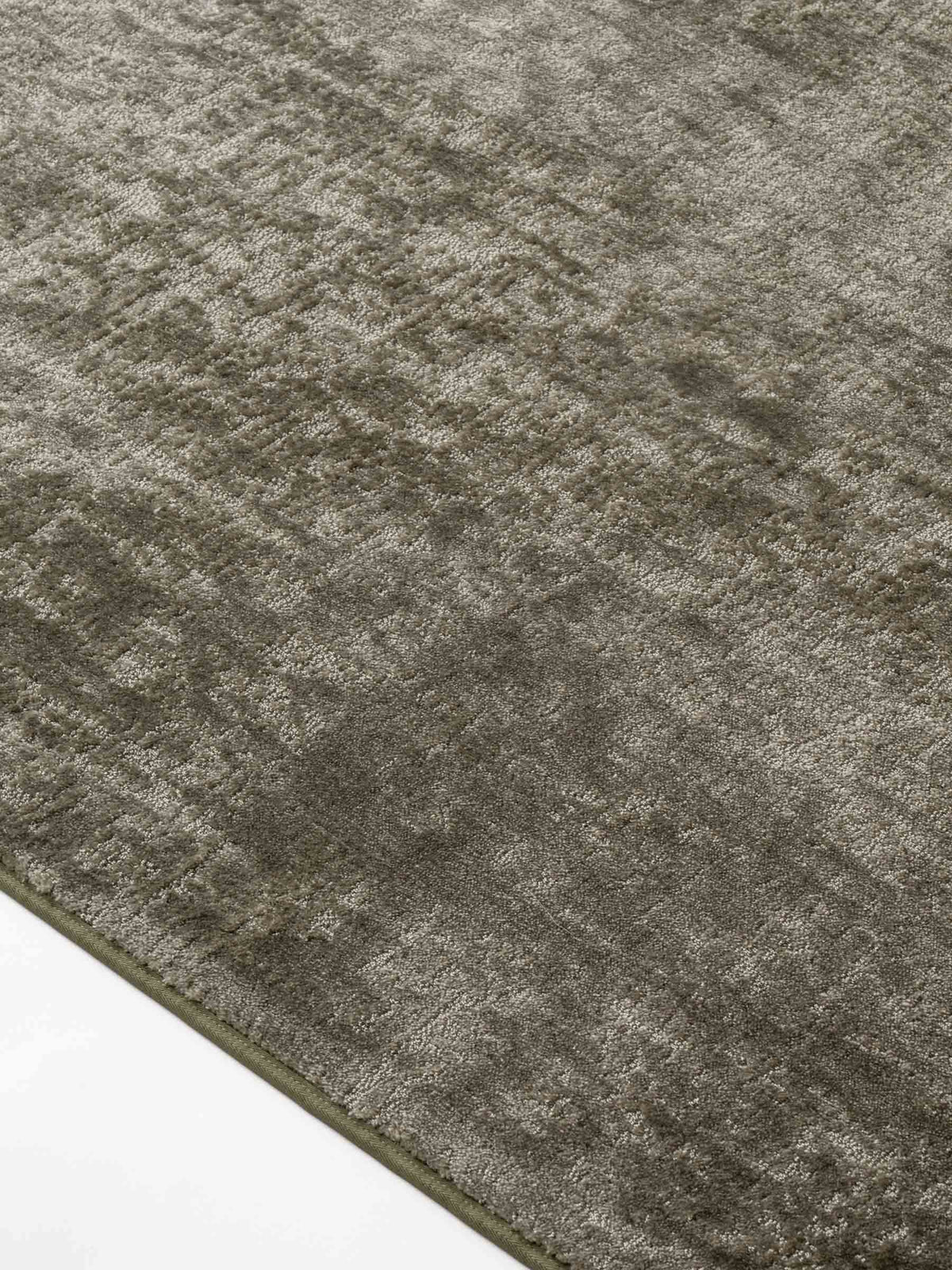 Airo soft pile rug in Light Green – NORUM