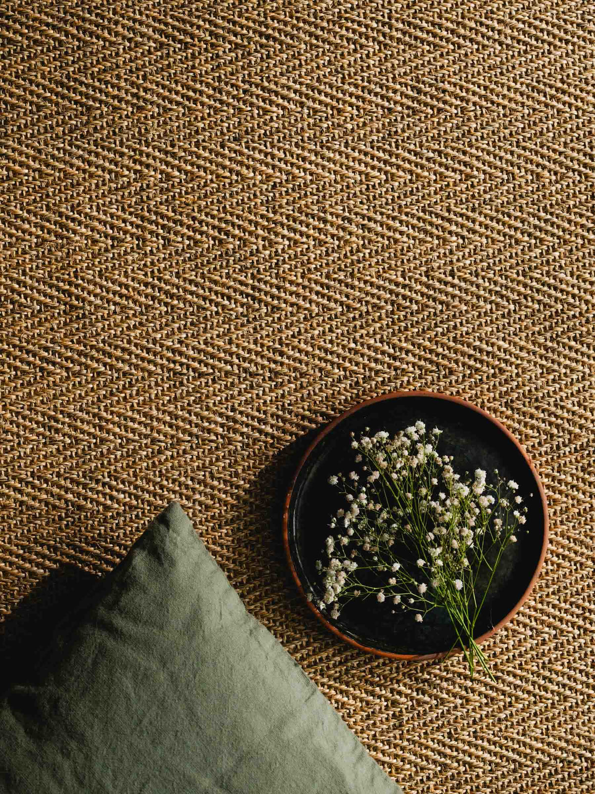 Arden rug in Natural Straw – NORUM
