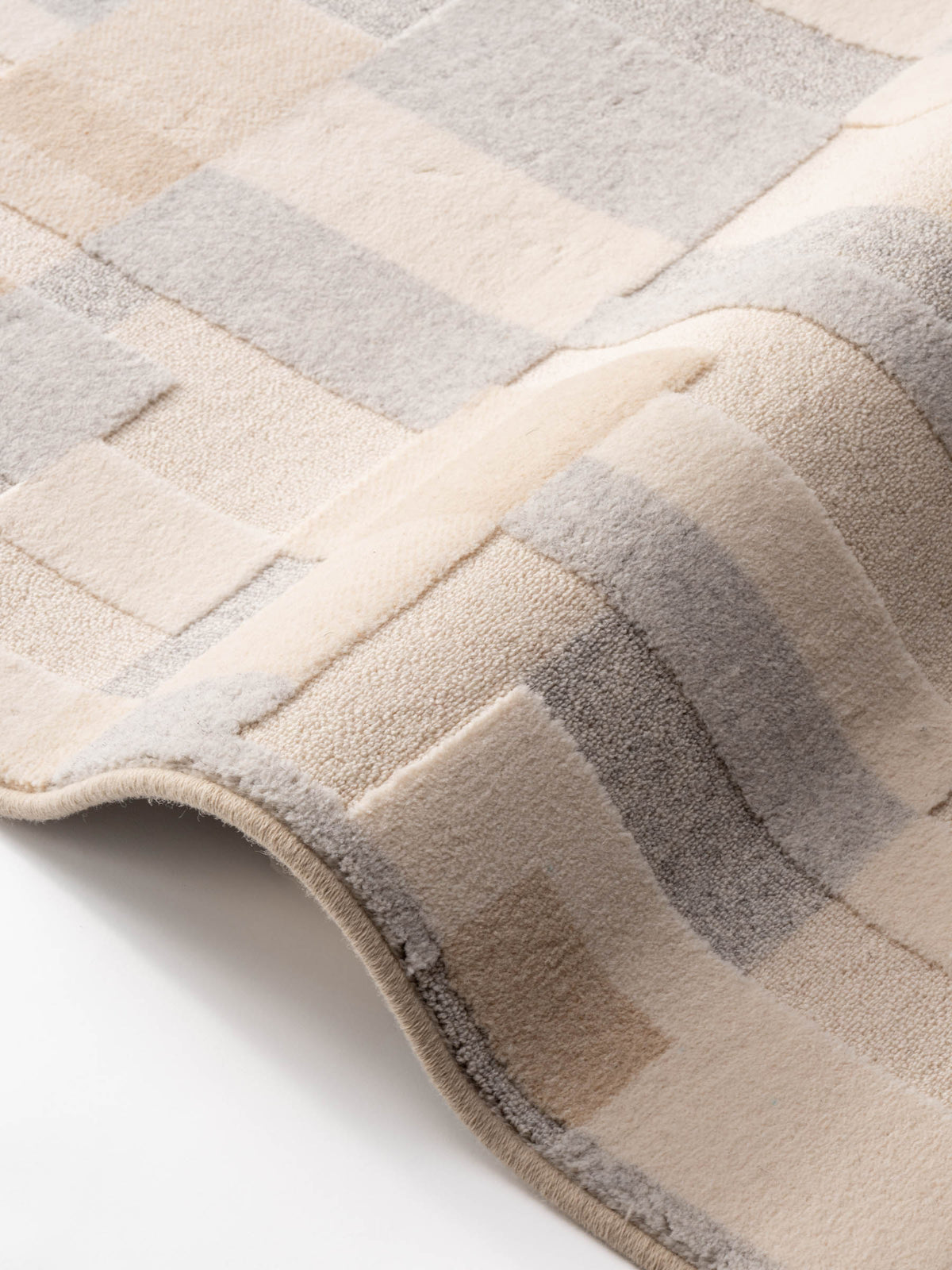 Arlo wool rug in Oat Beige – NORUM