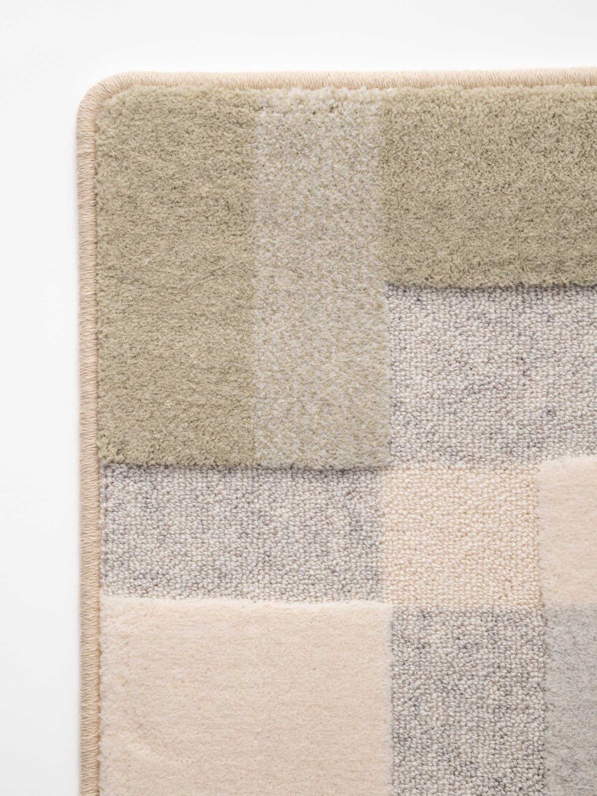 Arlo wool rug in Sage Green – NORUM
