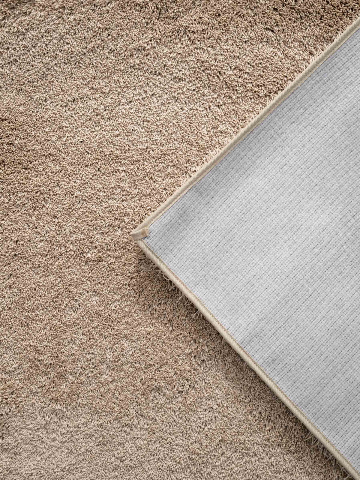 Avela soft pile rug in Oat Beige – NORUM