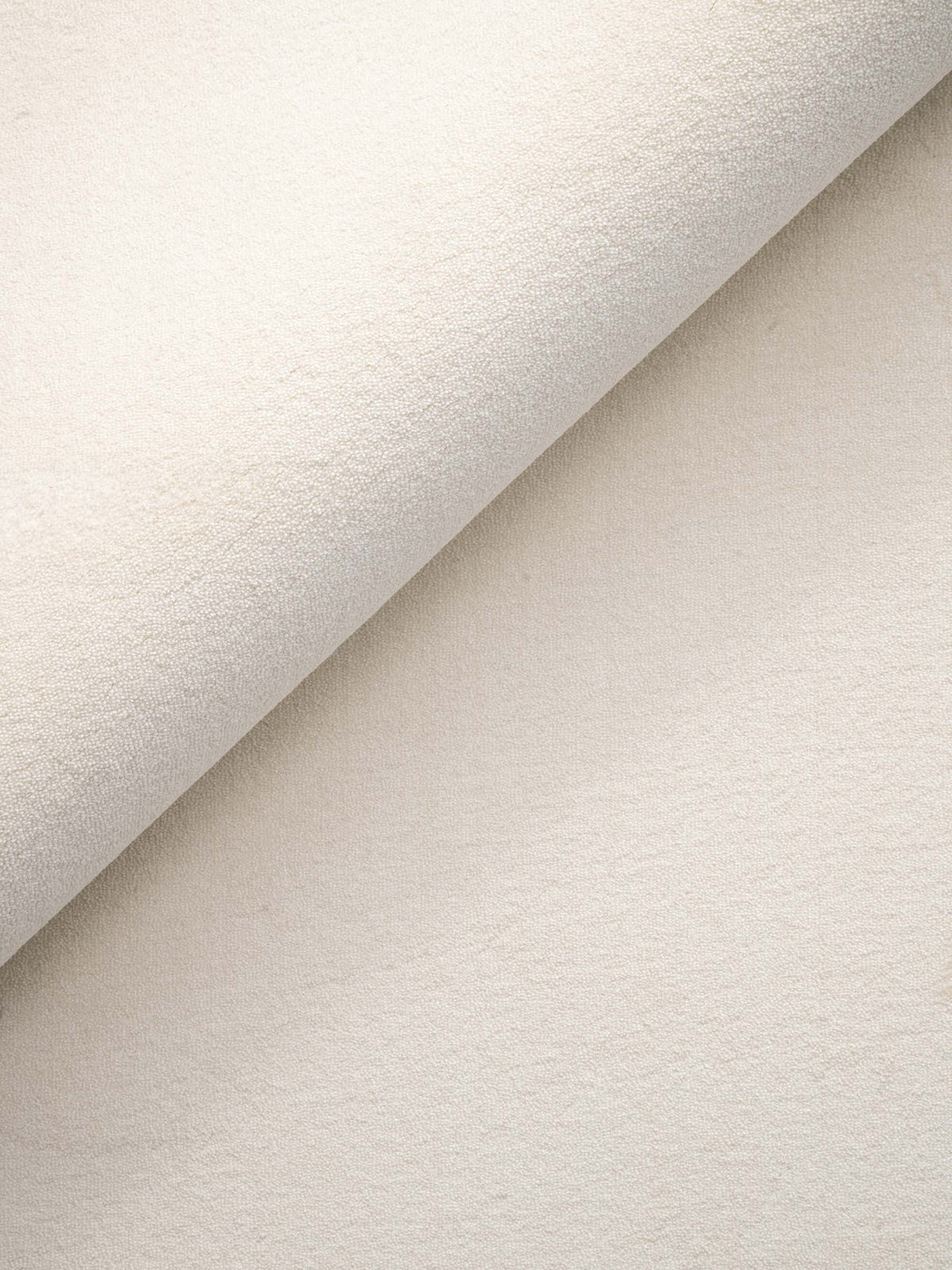 Noemi soft pile rug in Off White – NORUM