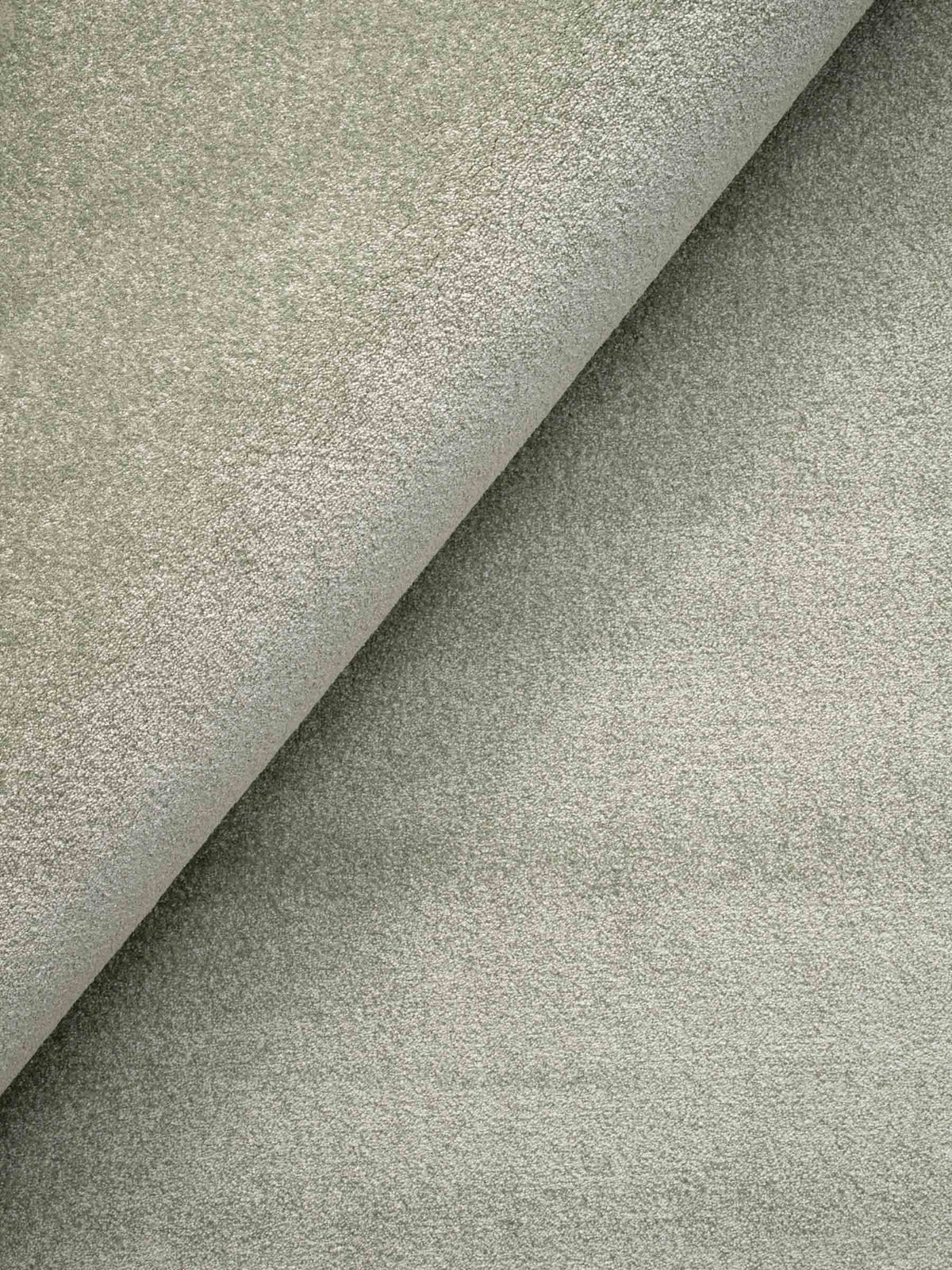 Nuva soft pile rug in Light Green – NORUM