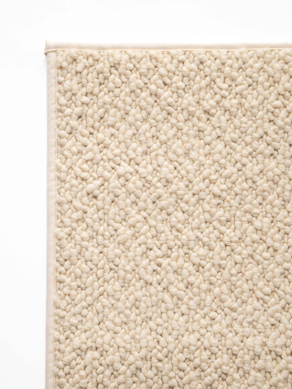 Orra wool rug in Off White – NORUM