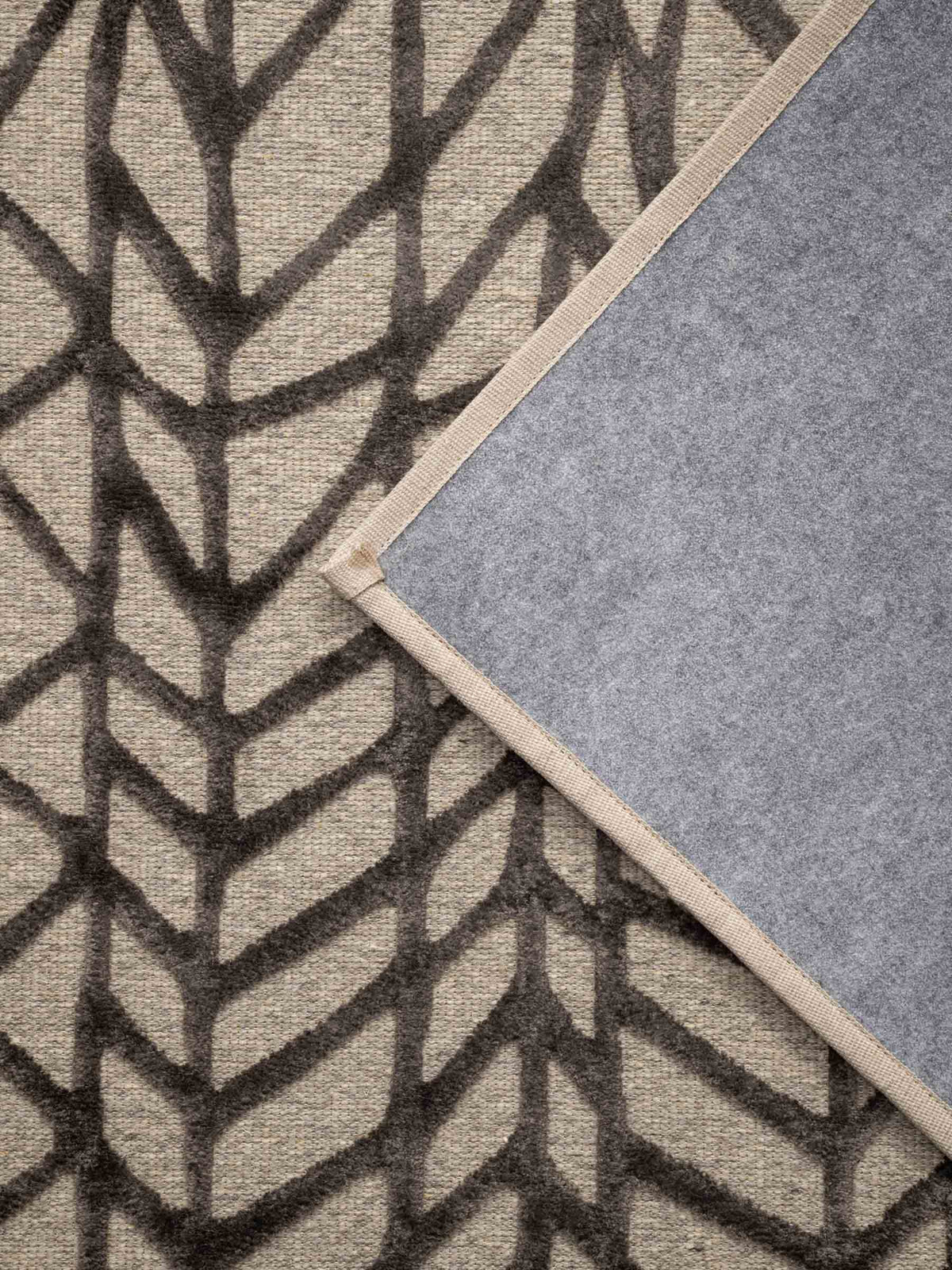 Rova wool rug in Walnut Brown – NORUM