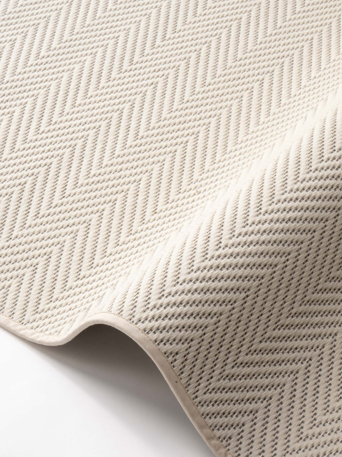 Selva wool rug in Cream White – NORUM