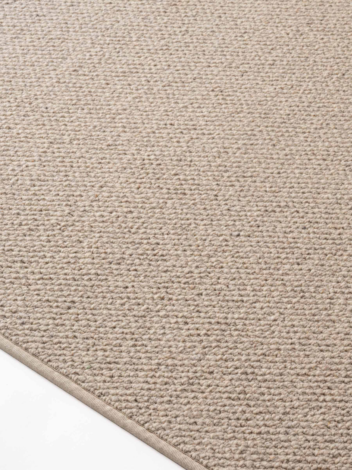 Solen wool rug in Pale Greige – NORUM