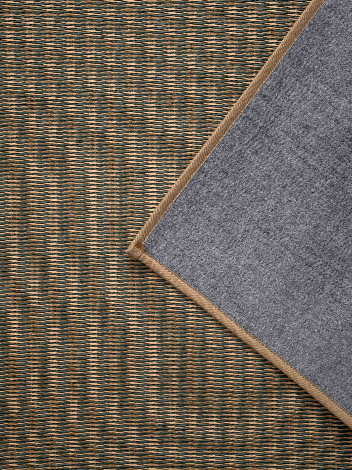Tera paper yarn rug in Green/Natural – NORUM