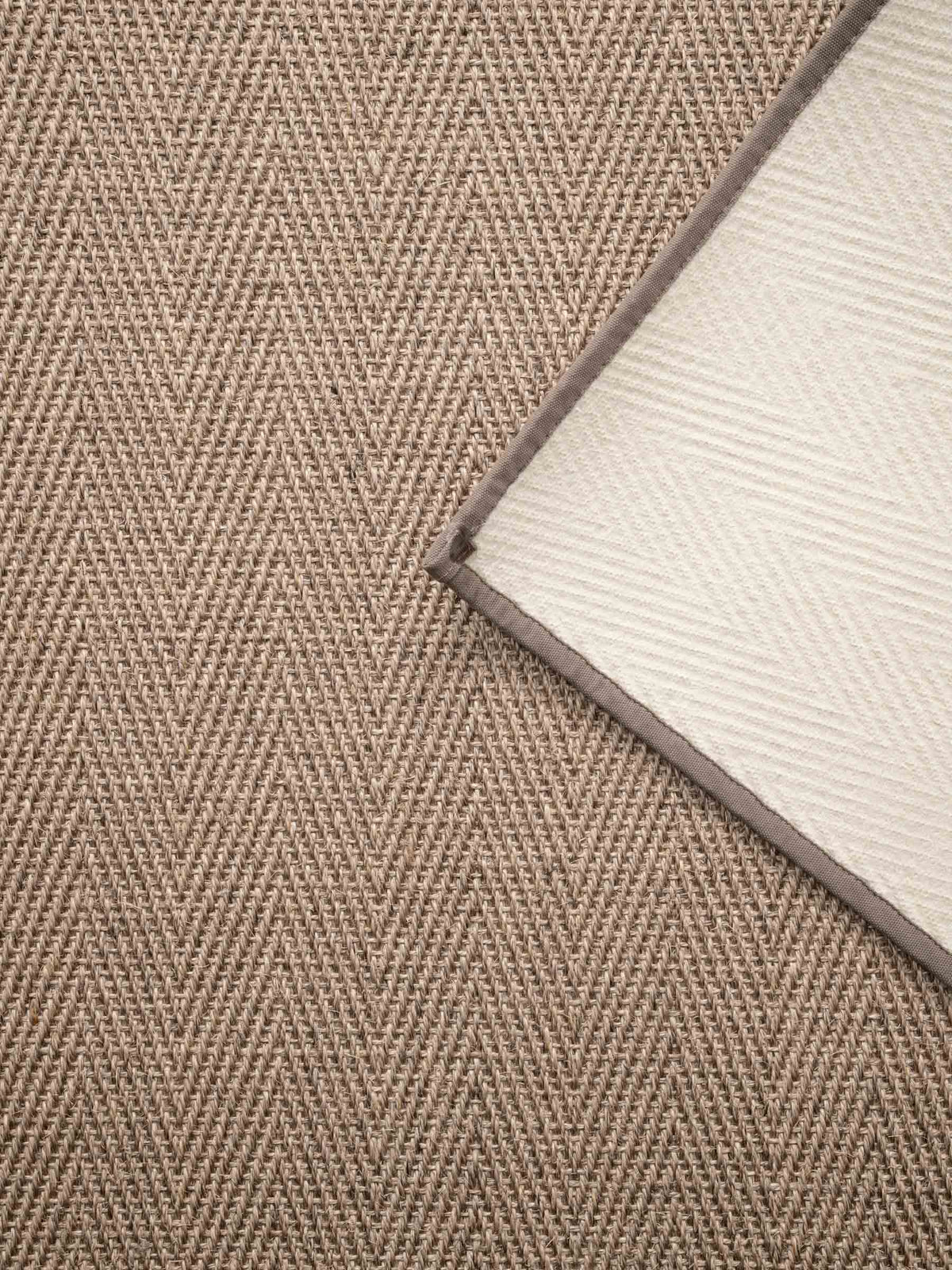 Arden sisal rug in Warm Brown – NORUM
