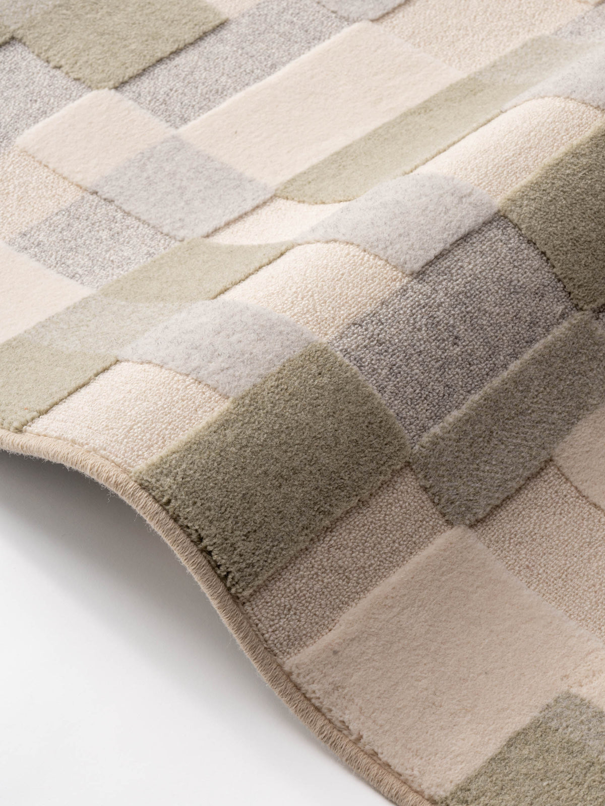 Arlo wool rug in Sage Green – NORUM