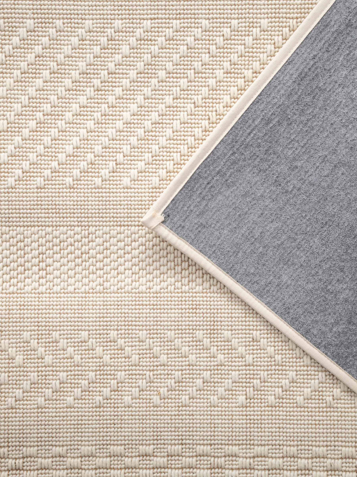 Arona wool rug in Cream White – NORUM