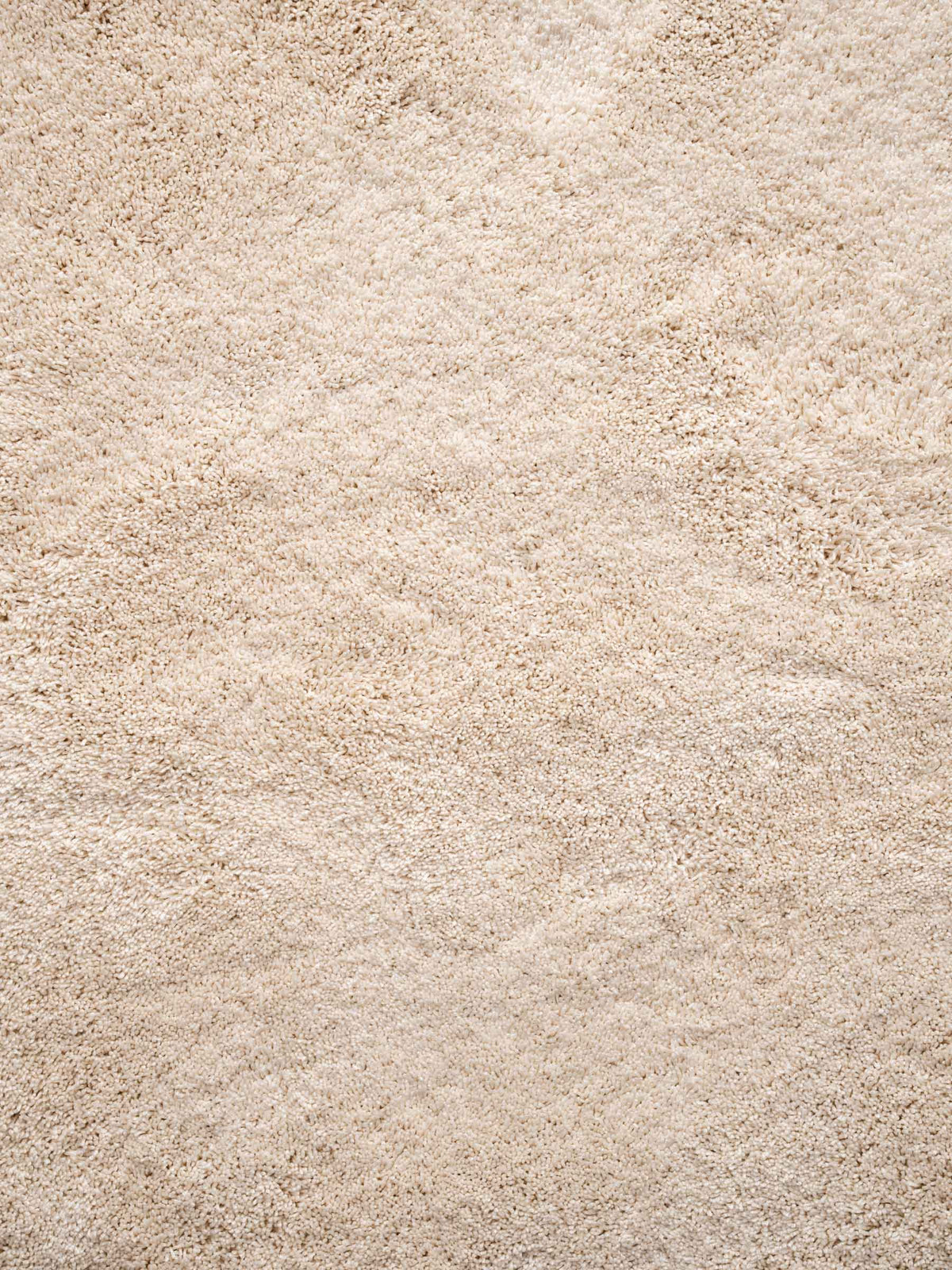 Avela soft pile rug in Off White – NORUM