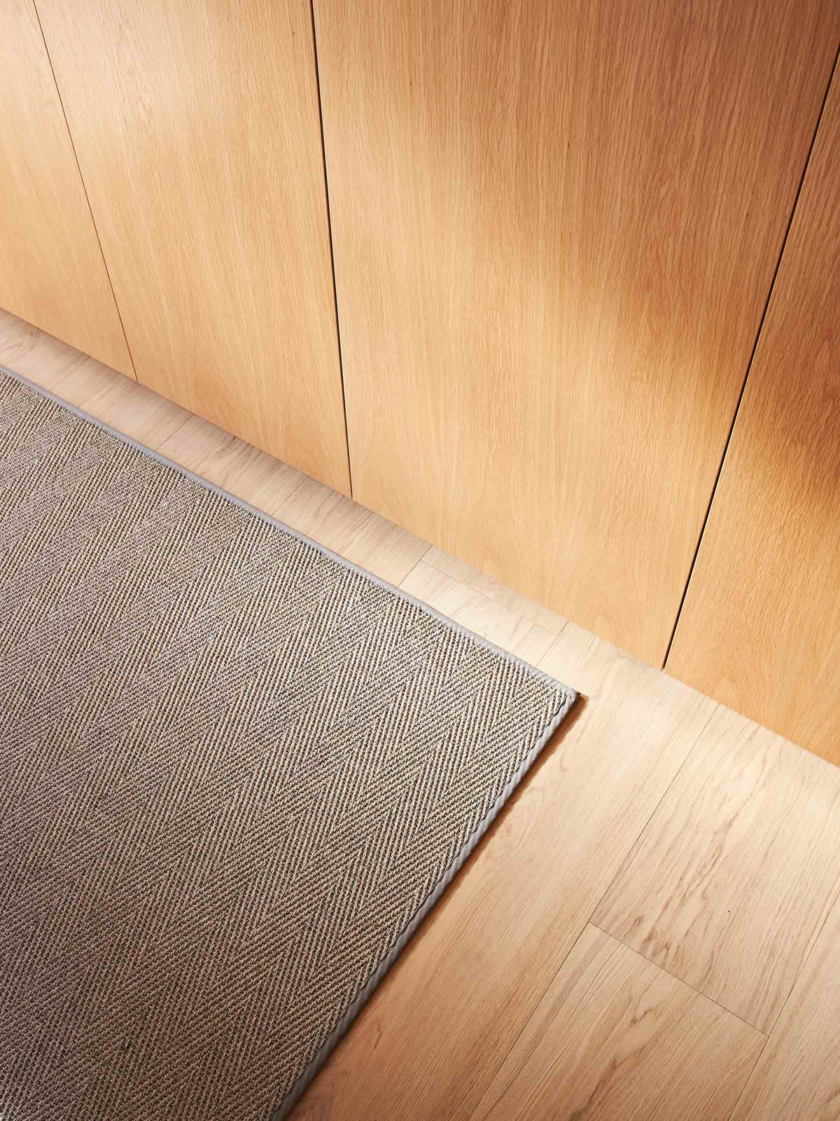 Arden rug in Warm Beige – NORUM