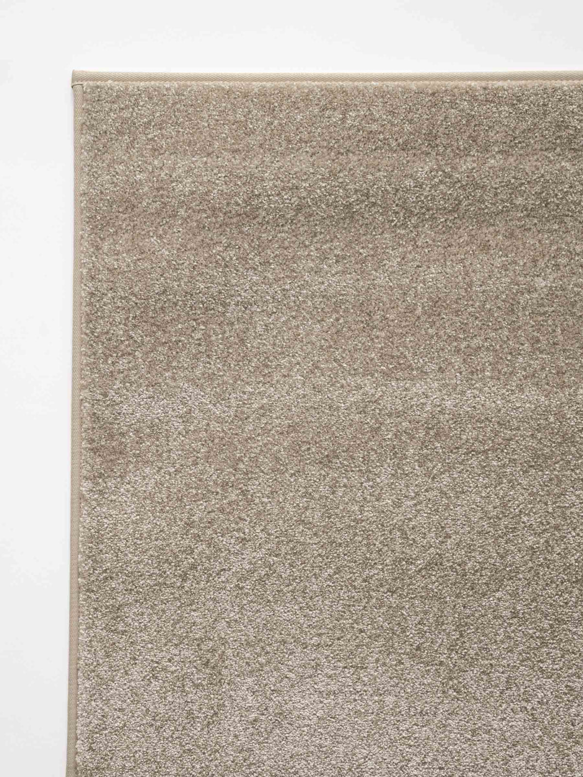 Nuva soft pile rug in Dusty Sand – NORUM