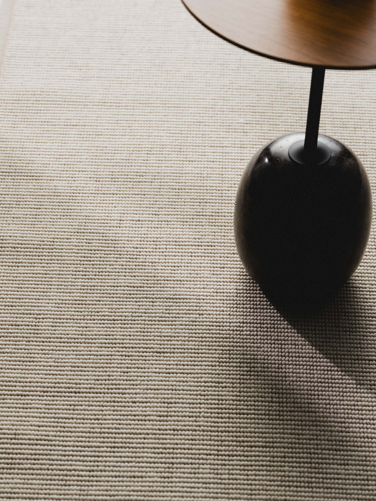 Sarea wool rug in Cream White – NORUM