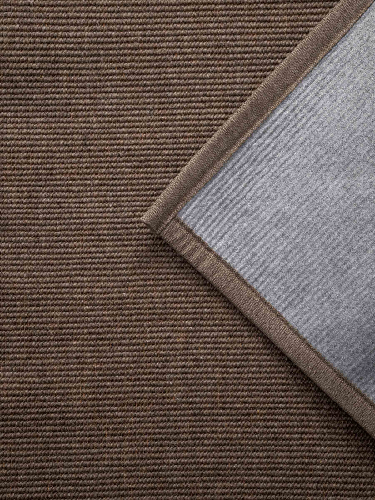 Sarea wool rug in Muted Taupe – NORUM