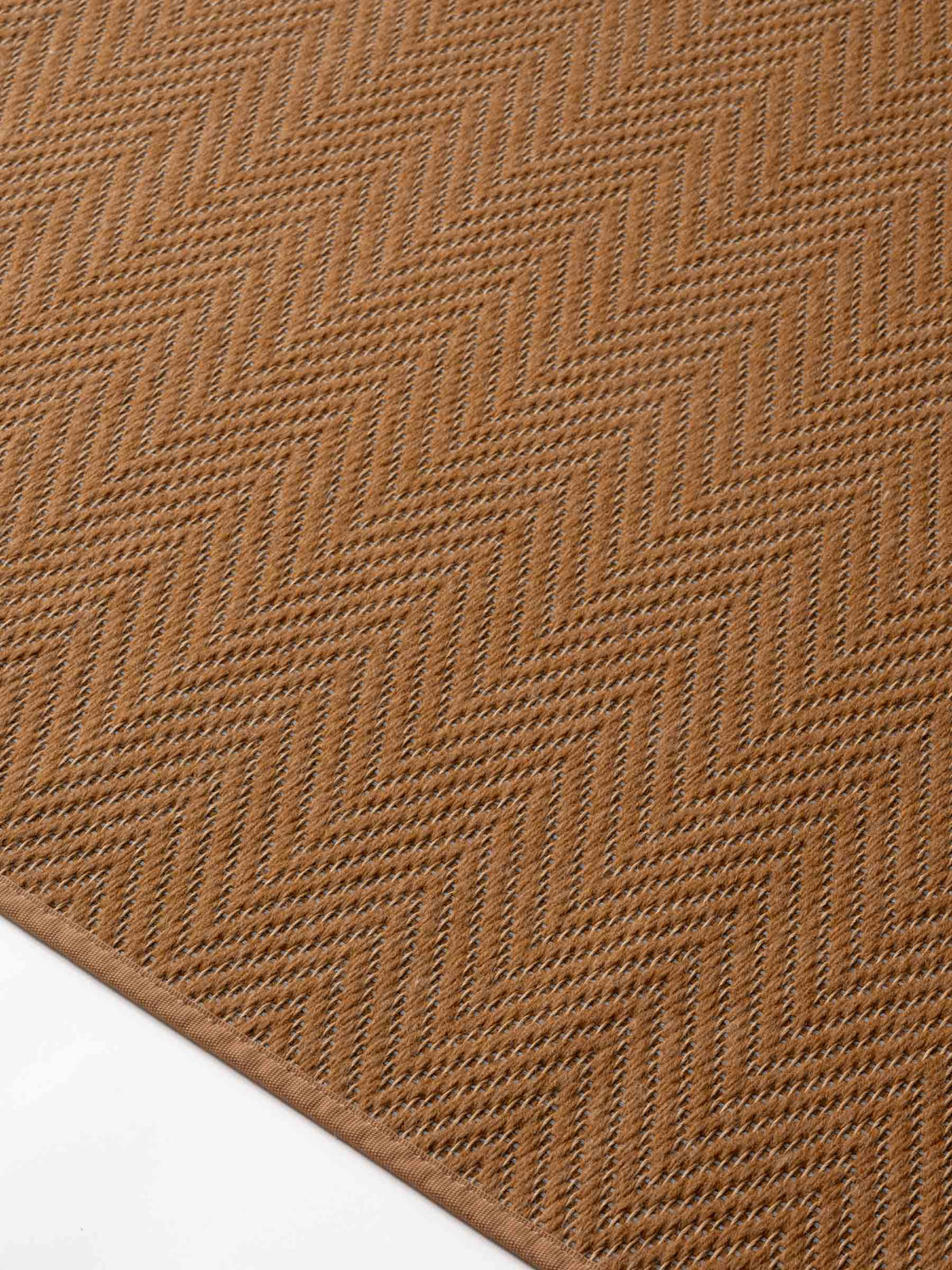 Selva wool rug in Earth Copper – NORUM