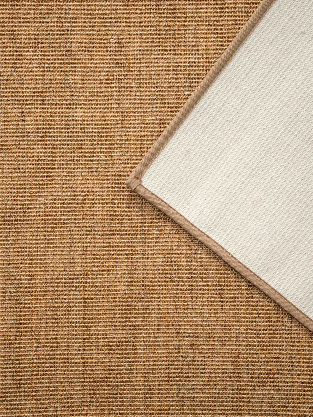 Sila sisal rug in Natural Straw – NORUM