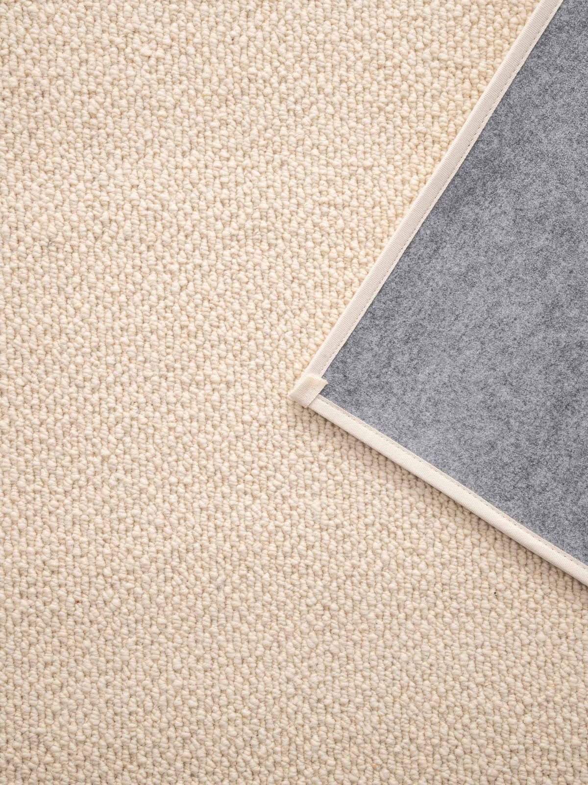 Solen wool rug in Off White – NORUM