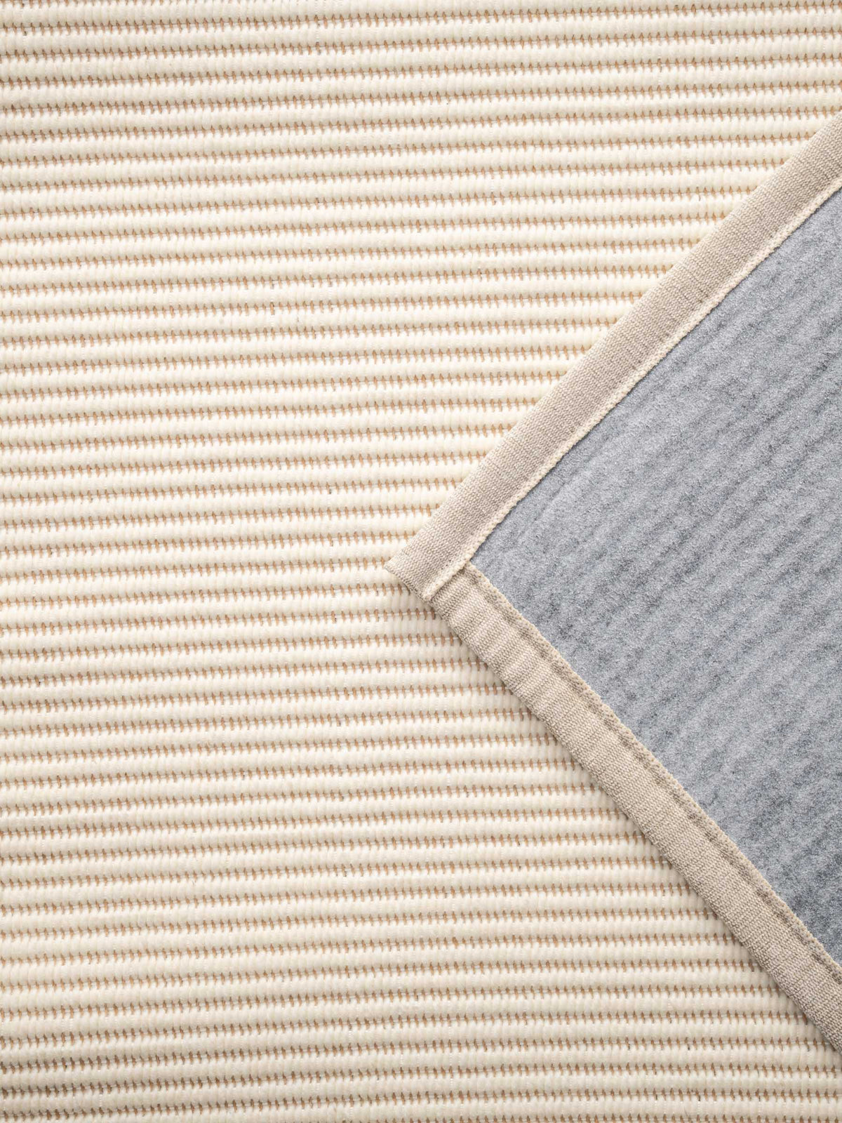 Taive wool rug in Cream White – NORUM