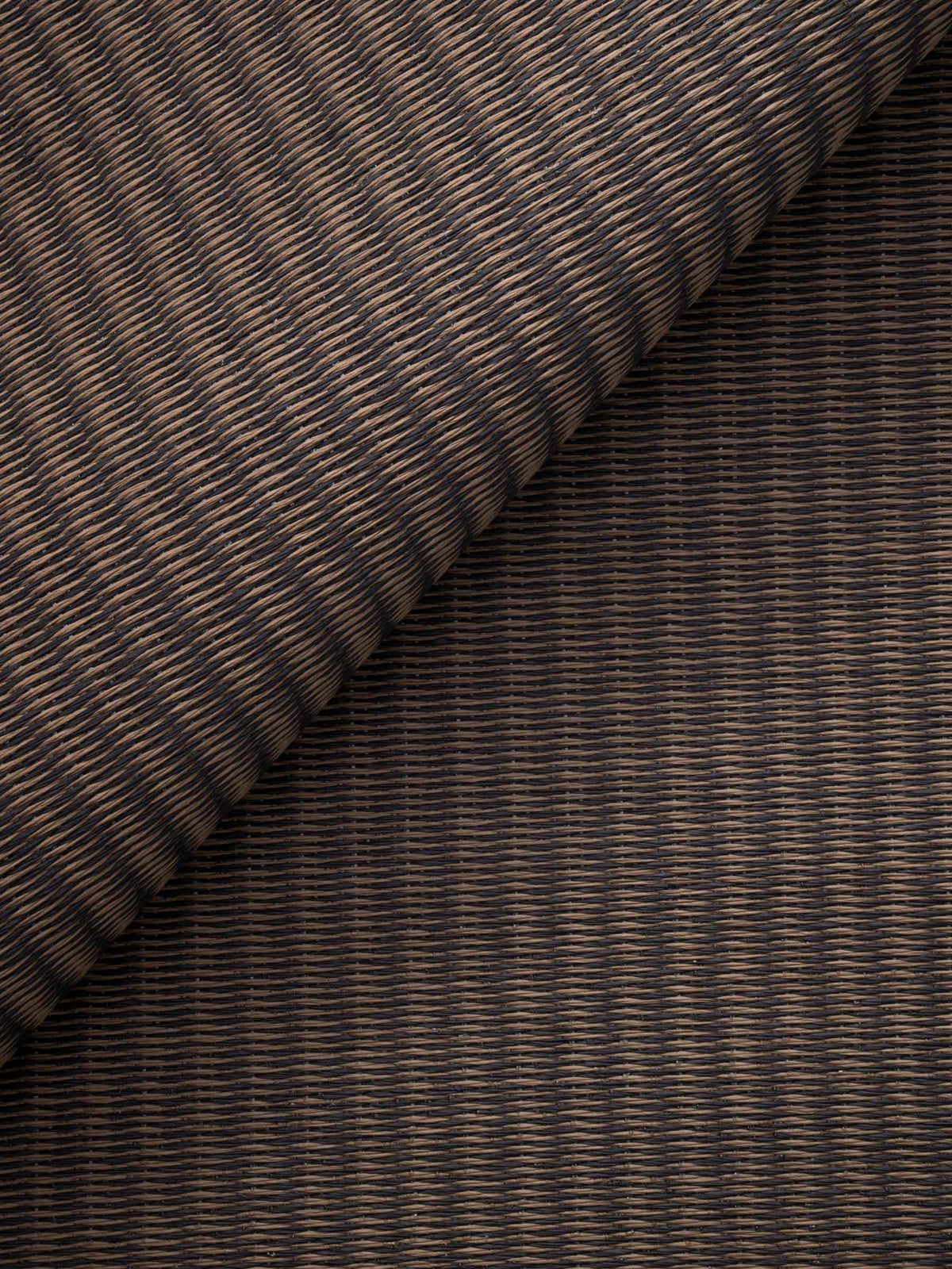 Tera paper yarn rug in Black/Brown – NORUM