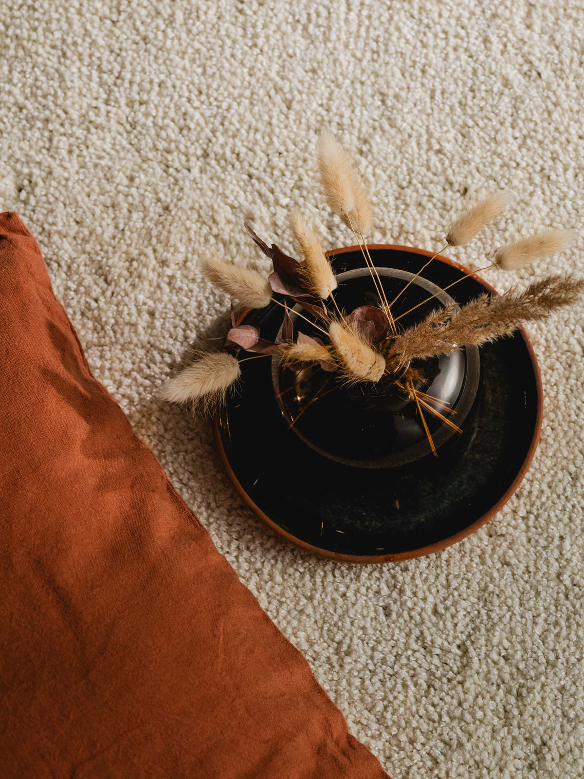 Ulma wool rug in Cream White – NORUM