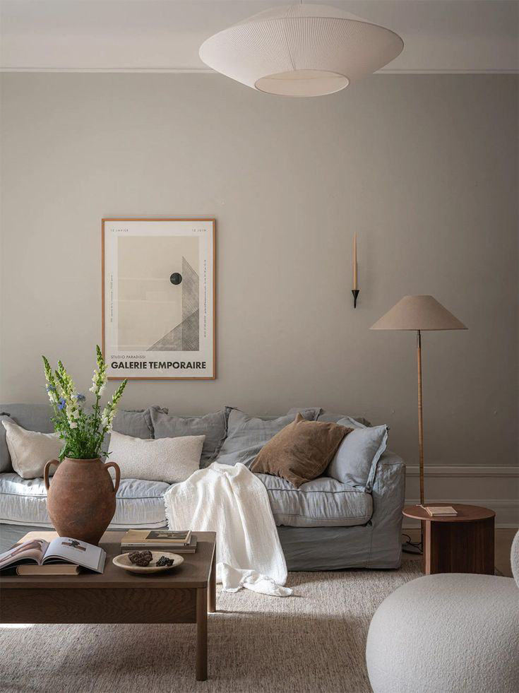 Soft textures for a restful bedroom