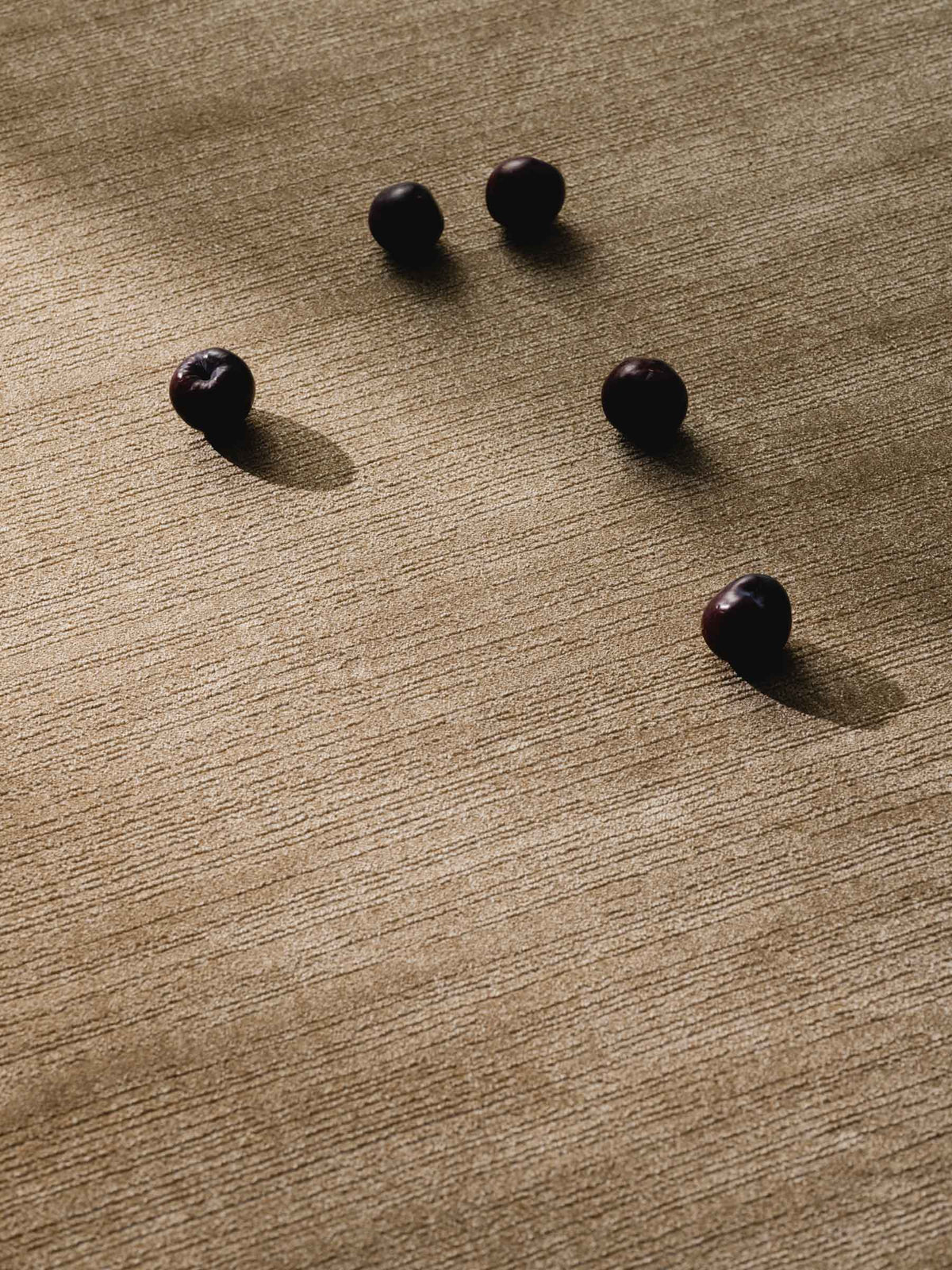 Elora rug in Velvet Beige – NORUM