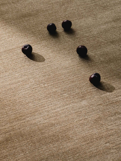 Elora rug in Velvet Beige – NORUM